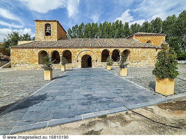 Die Kirche der Heiligen Maria in Pe?alba de San Esteban de Gormaz. Soria. Spanien. Europa.