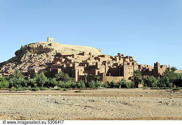 Die Ksar-Siedlung Ait Benhaddou Ait Ben Haddou befestigte Stadt UNESCO-Weltkulturerbe mehrere Filme wurden hier gedreht Marokko Afrika