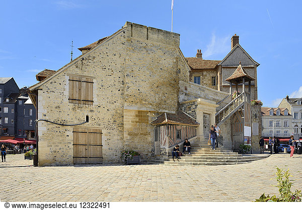 Die Lieutenance aus dem 18. Jahrhundert  ehemaliges Gouverneurshaus  Quai de la Quarantaine  Honfleur  Basse Normandie (Normandie)  Frankreich  Europa