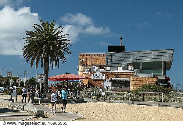Die Middle Brighton Baths aus den dreißiger Jahren an der Port Phillip Bay  Melbourne  Australien