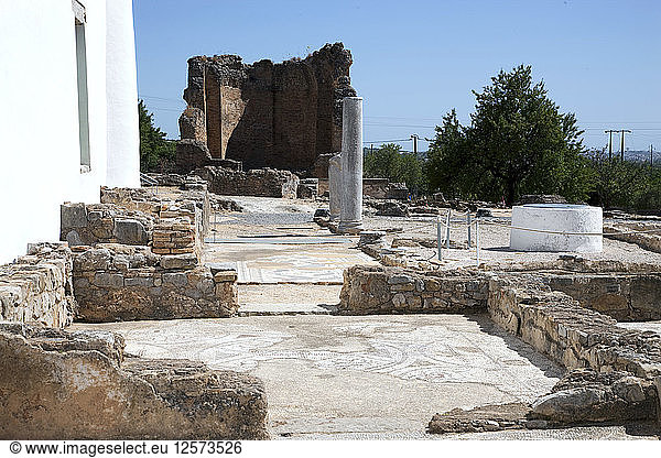 Die Ostseite des Peristyliums Milreu Portugal 2009. Künstler: Samuel Magal