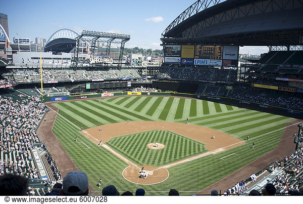Die Seattle Mariners spielen Tag gegen die Oakland Athletics an Safeco Field  Seattle  Washington State  USA  Nordamerika