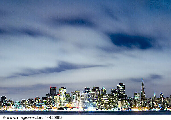 Die Skyline von San Francisco von Treasure Island
