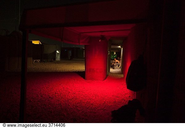 dimmed light in kamp holland Afghanistan