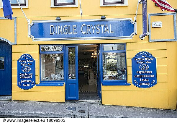 Dingle Crystal  Souvenirladen und Cafe  Dingle  County Kerry  Souvenir  Andenken  Andenkenladen  Irland  Europa