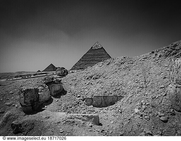 Discovering Ancient History: Giza Pyramid in Monochrome Desert L