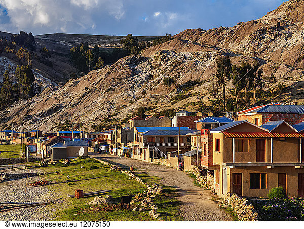 Dorf Challa Pampa  Blick von oben  Insel der Sonne  Titicacasee  Departement La Paz  Bolivien  Südamerika