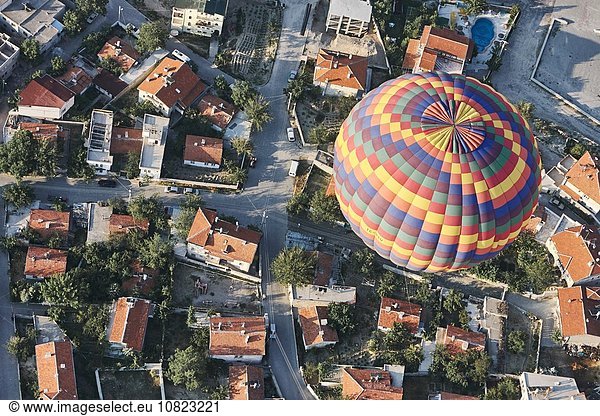 Draufsicht auf Heißluftballon  Kappadokien  Anatolien  Türkei