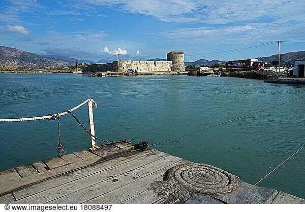 Dreiecksburg  Venezianisches Kastell  Butrint  Vivar-Kanal  Albanien  Europa