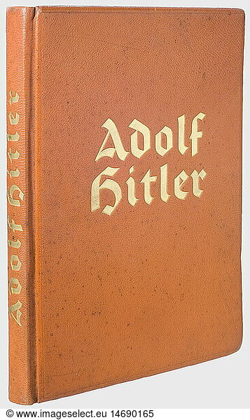 DRITTES REICH ZEITGESCHICHTE  Adolf Hitler  persÃ¶nliches Exemplar des Bildbandes 'Adolf Hitler' 'Adolf Hitler - Bilder aus dem Leben des FÃ¼hrers'  hrsg. vom Cigaretten/Bilderdienst Altona/Bahrenfeld 1936. Auf der letzten Seite bezeichnet 'Von dem Werk 'Adolf Hitler' wurden von F.A. Brockhaus in Leipzig dreihundert Exemplare in echt Saffianleder gebunden. Dieses Werk trÃ¤gt die Nummer '1''. Auf der Einband-Innenseite Ex Libris 'Adolf Hitler'  auf dem Vorsatzblatt eigh. Unterschrift in Tinte 'Martin Bormann Obersalzberg 26.7.36'. Kpl. mit Schutzumschlag. Luxusausgabe in rotem Saffianleder mit GoldprÃ¤gung. Aus der persÃ¶nlichen Bibliothek Adolf Hitlers stammend DRITTES REICH ZEITGESCHICHTE, Adolf Hitler, persÃ¶nliches Exemplar des Bildbandes 'Adolf Hitler' 'Adolf Hitler - Bilder aus dem Leben des FÃ¼hrers', hrsg. vom Cigaretten/Bilderdienst Altona/Bahrenfeld 1936. Auf der letzten Seite bezeichnet 'Von dem Werk 'Adolf Hitler' wurden von F.A. Brockhaus in Leipzig dreihundert Exemplare in echt Saffianleder gebunden. Dieses Werk trÃ¤gt die Nummer '1''. Auf der Einband-Innenseite Ex Libris 'Adolf Hitler', auf dem Vorsatzblatt eigh. Unterschrift in Tinte 'Martin Bormann Obersalzberg 26.7.36'. Kpl. mit Schutzumschlag. Luxusausgabe in rotem Saffianleder mit GoldprÃ¤gung. Aus der persÃ¶nlichen Bibliothek Adolf Hitlers stammend,