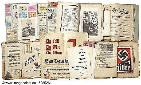 DRITTES REICH ZEITGESCHICHTE  Nachlass eines Wahlhelfers Sechs originale Mappen mit zahreichen Plakaten  Wahlzetteln  Propagandaschriften und Zeitungsauschnitten  u.a. der NSDAP und der SPD zu den Reichstagswahlen am 31.7.1932  am 6.11.1932  am 5.3.1933 und am 12. November 1933 sowie der ReichsprÃ¤sidentenwahl 1932. SchwarzweiÃŸ- und Mehrfarbdruck auf weiÃŸem oder farbigem Papier. Darunter Plakat 'FÃ¼hrer wir folgen Dir!' sowie Plakat mit Hindenburg- und Hitlerportrait (beide ca. 60 x 85 cm) und ein groÃŸformatiger Aufruf der deutschen Wirtschaft zur UnterstÃ¼tzung Hitlers am 12. November 1933. Dazu eine Mappe mit DruckblÃ¤ttern 'Die Schuld der Generale' zum NÃ¼rnberger Prozess. Teilweise beschÃ¤digt  Altersspuren. Originaldokumente aus brisanter Zeit  historisch sehr interessantes  authentisches Material.