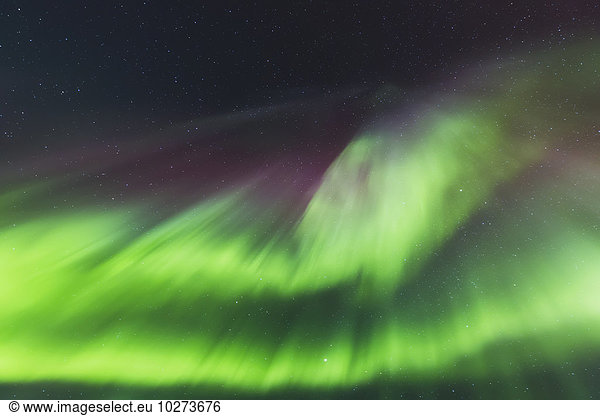 durchsichtig transparent transparente transparentes Amerika Himmel über tanzen Schubkarre Verbindung Polarlicht Alaska