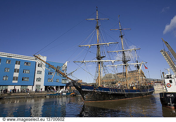 Earl of Pembroke three masted tall ship barque leaving Gloucester Docks Cotswolds. UK.