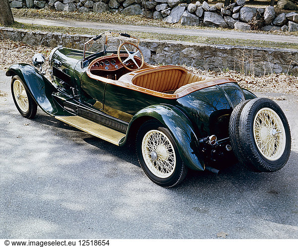 Ein Bugatti Typ 44 aus dem Jahr 1928 von hinten gesehen. Künstler: Unbekannt