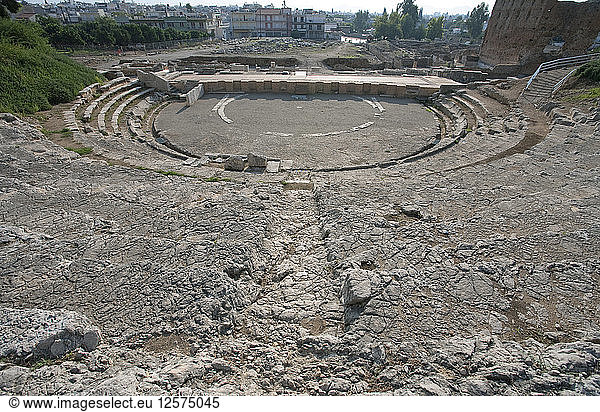 Ein Theater in Argos  Griechenland. Künstler: Samuel Magal