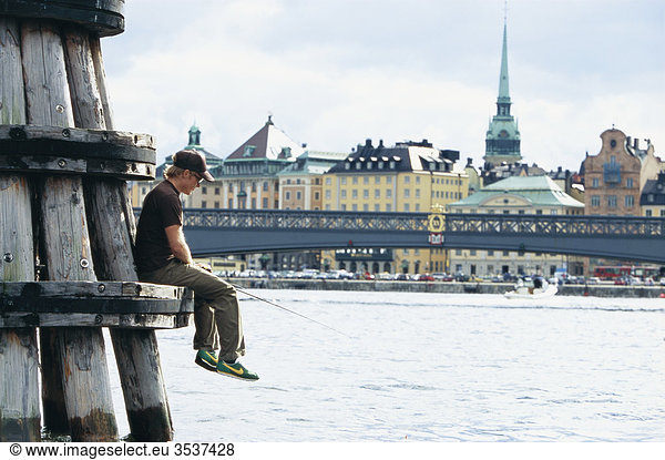 Eine Person Angeln in Stockholm  Schweden