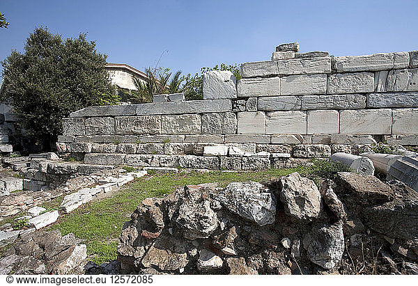 Eine römische Befestigungsmauer in der griechischen Agora von Athen  Griechenland. Künstler: Samuel Magal