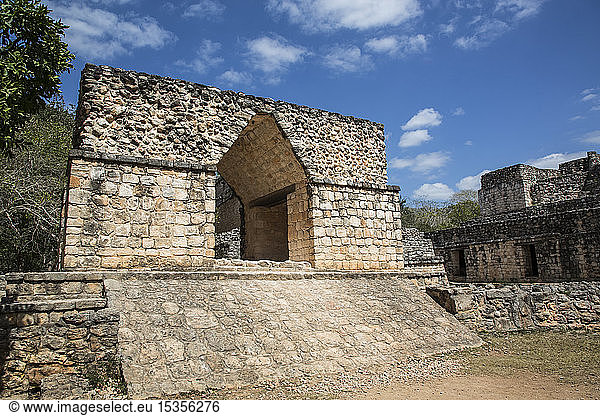 Eingangsbogen  Ek Balam  Yucatec-Mayan Archaeological Site; Yucatan  Mexiko
