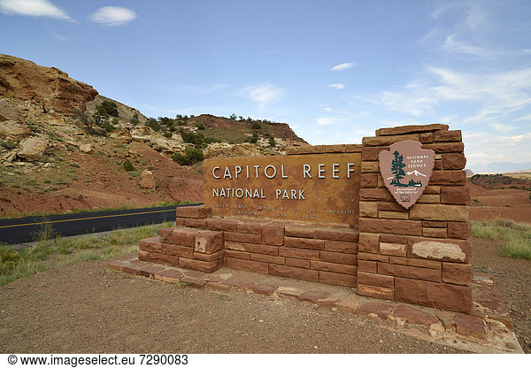 Eingangsschild Capitol Reef Nationalpark Utah Südwesten Vereinigte Staaten von Amerika USA