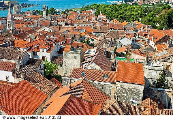 Einkaufszentrum  Geschichte  Kathedrale  Ansicht  schreiben  UNESCO-Welterbe  Kroatien  Dalmatien