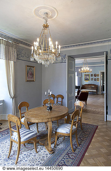 Elegant Dining Room