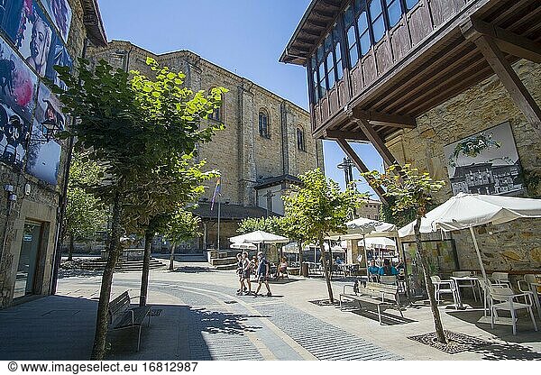 Elorrio Stadt in Duranguesado Vizcaya Biskaya Baskenland Spanien am 25. Juli 2020