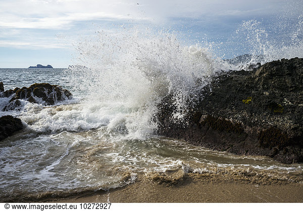 entfernt Wasserrand Ozean Anordnung Guerrero Wellen brechen