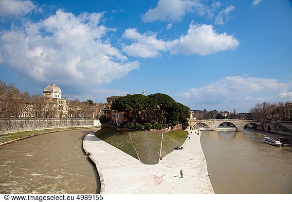 Erhöhte Ansicht  Aufsicht  Fluss  Insel  Tiber