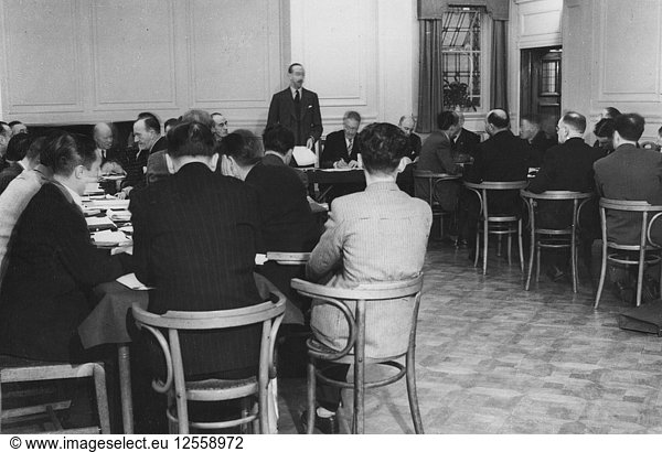Erste Sitzung des Boxkongresses im Coral Hotel  London  Dezember 1946. Künstler: Unbekannt
