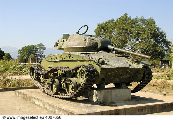 Erster Indochinakrieg 1954  französischer Panzer  Dien Bien Phu  Vietnam  Südostasien  Asien