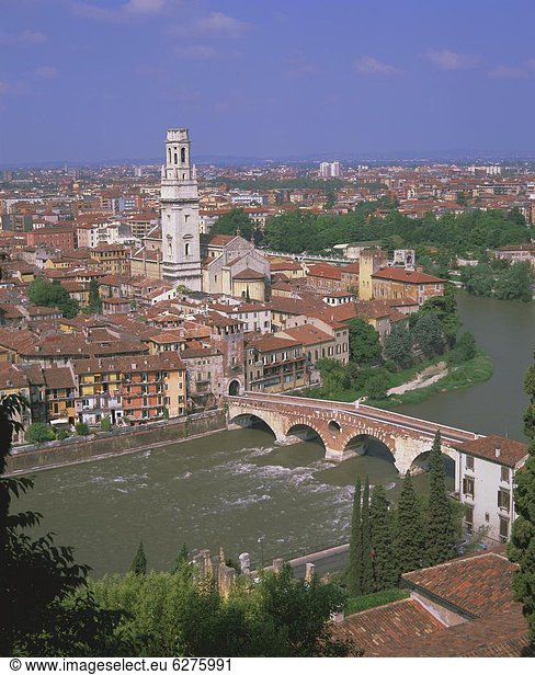 Europa über Fluss Kathedrale UNESCO-Welterbe Venetien Italien