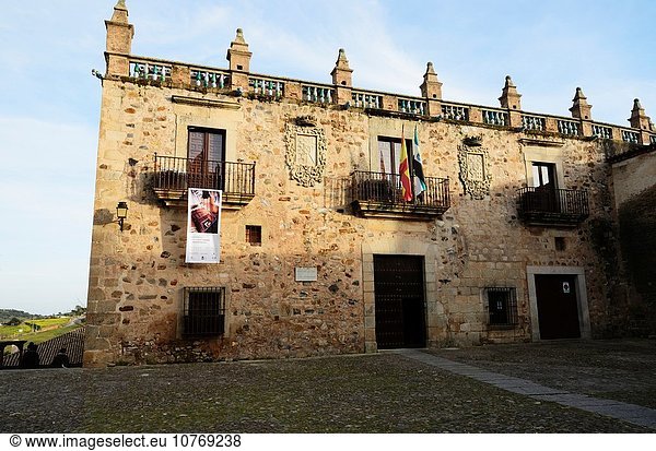 Europa flirten Gebäude Großstadt Museum Palast Schloß Schlösser Übereinstimmung Entdeckung Denkmal Caceres Jahrhundert Extremadura Spanien