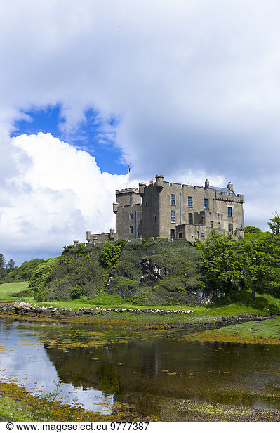 Europa Palast Schloß Schlösser Großbritannien Meer Festung Highlands See antik Schottland Skye Zuhause von