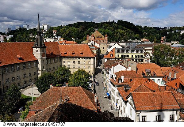 Europa sehen Straße Kathedrale Hochschule antik Lausanne Schweiz Kanton Waadt