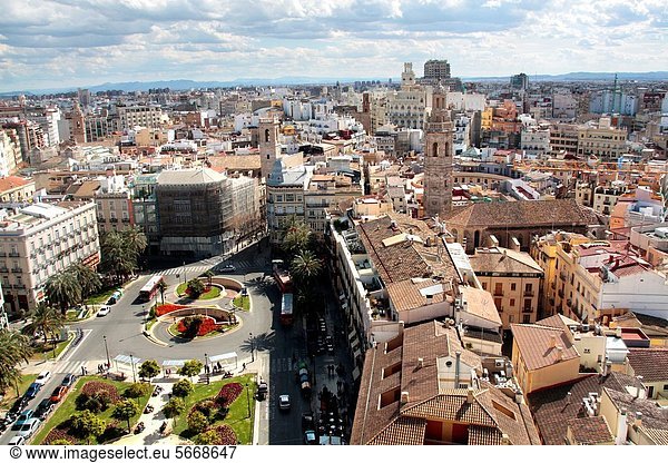 Europa Stadt Kathedrale Stadtplatz Ansicht Luftbild Fernsehantenne alt Spanien