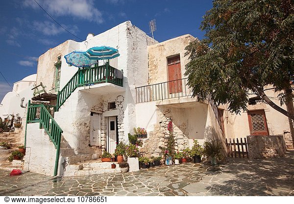 Europa Wohnhaus gekalkt Kykladen Griechenland Griechische Inseln