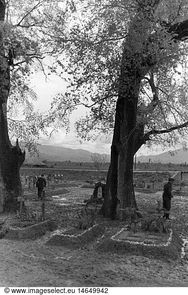 events  Second World War / WWII  Greece  Balkans Campaign 1941  German military cemetery at the Metaxas Line  April 1941