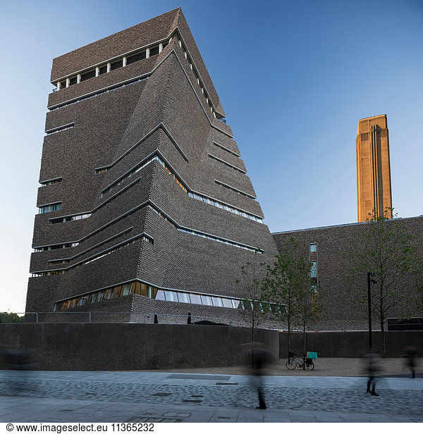 Exterior view of Switch House  Tate Modern  London  UK