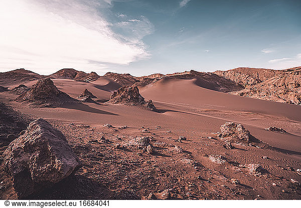 Extreme marsähnliche Trockenlandschaft in der Atacama-Wüste