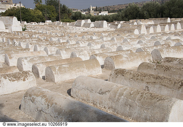 Fès Fez Baustelle über Boden Fußboden Fußböden Judentum Begräbnis Friedhof Marokko Viertel Menge
