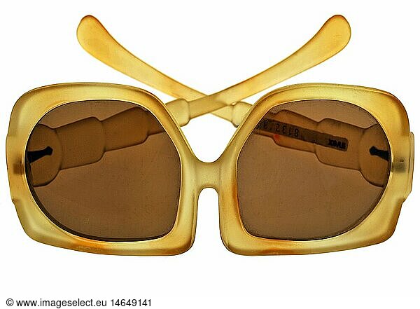 fashion  accessories  sunglasses  made by Uvex  Germany  circa 1975