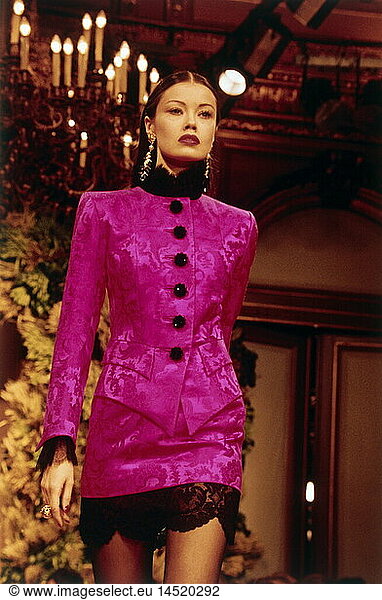 fashion  fashion show  Haute Couture  Paris  Yves Saint Laurent  fall / winter collection 1993 / 1994