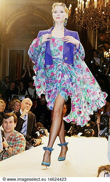 fashion  fashion show  Haute Couture  Paris  Yves Saint Laurent  summer collection 1993