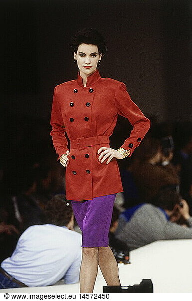 fashion  fashion show  Pret-A-Porter  Paris  Yves Saint Laurent  fall / winter collection 1986 / 1987