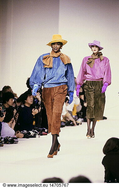fashion  fashion show  Pret-a-Porter  Paris  Yves Saint Laurent  fall / winter collection 1989/1990