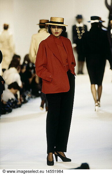 fashion  fashion show  Pret-A-Porter  Paris  Yves Saint Laurent  summer collection 1987
