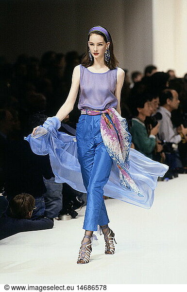 fashion  fashion show  Pret-a-Porter  Paris  Yves Saint Laurent  summer collection 1992