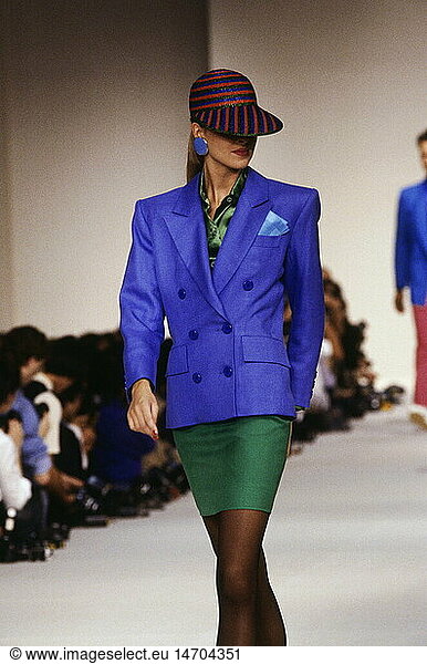 fashion  fashion show  Pret-A-Porter  Paris  Yves Saint Laurent  summer collection 1988