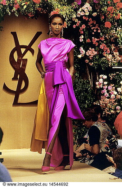 fashion  fashion show  Pret-a-Porter  Paris  Yves Saint Laurent  winter collection 1992 / 1993