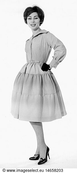 fashion  ladies' fashion  woman wearing petticoat  1961
